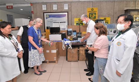 Donation to Cadiz District Hospital .